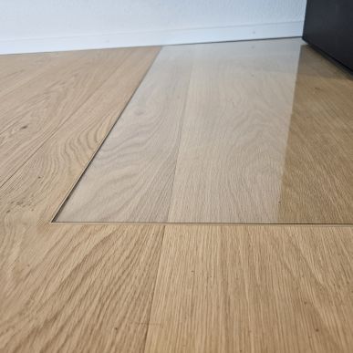 Scherrer AG - Bodenbeläge - Teppich - Teppichboden - textile Bodenbeläge - Vinyl - PVC - Kautschuk - elastische Bodenbeläge - Parkett - Holzboden - Echtholz - Laminat - Laminatboden - Holzoptik - Reinigungsmittel - Reinigungslösungen - Hygiene - Bauaustrocknung - Bautrocknung - Entfeuchtung - Showroom - Ausstellung - Produktpräsentation - Kundenservice