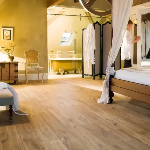 Scherrer AG - Bodenbeläge - Teppich - Teppichboden - textile Bodenbeläge - Vinyl - PVC - Kautschuk - elastische Bodenbeläge - Parkett - Holzboden - Echtholz - Laminat - Laminatboden - Holzoptik - Reinigungsmittel - Reinigungslösungen - Hygiene - Bauaustrocknung - Bautrocknung - Entfeuchtung - Showroom - Ausstellung - Produktpräsentation - Kundenservice