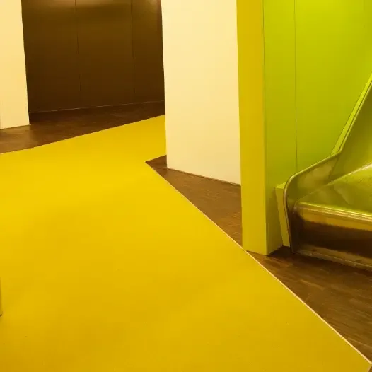 Scherrer AG - Bodenbeläge - Teppich - Teppichboden - textile Bodenbeläge - Vinyl - PVC - Kautschuk - elastische Bodenbeläge - Parkett - Holzboden - Echtholz - Laminat - Laminatboden - Holzoptik - Reinigungsmittel - Reinigungslösungen - Hygiene - Bauaustrocknung - Bautrocknung - Entfeuchtung - Showroom - Ausstellung - Produktpräsentation - Kundenservice