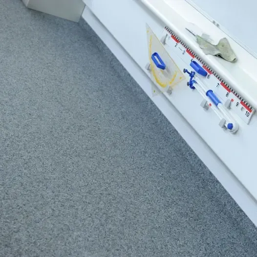 Scherrer AG - Bodenbeläge - Teppich - Teppichboden - textile Bodenbeläge - Vinyl - PVC - Kautschuk - elastische Bodenbeläge - Parkett - Holzboden - Echtholz - Laminat - Laminatboden - Holzoptik - Reinigungsmittel - Reinigungslösungen - Hygiene - Bauaustrocknung - Bautrocknung - Entfeuchtung - Showroom - Ausstellung - Produktpräsentation - Kundenservice